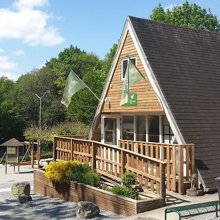 A Wood - Zwembad - Relax - Chalet Durbuy